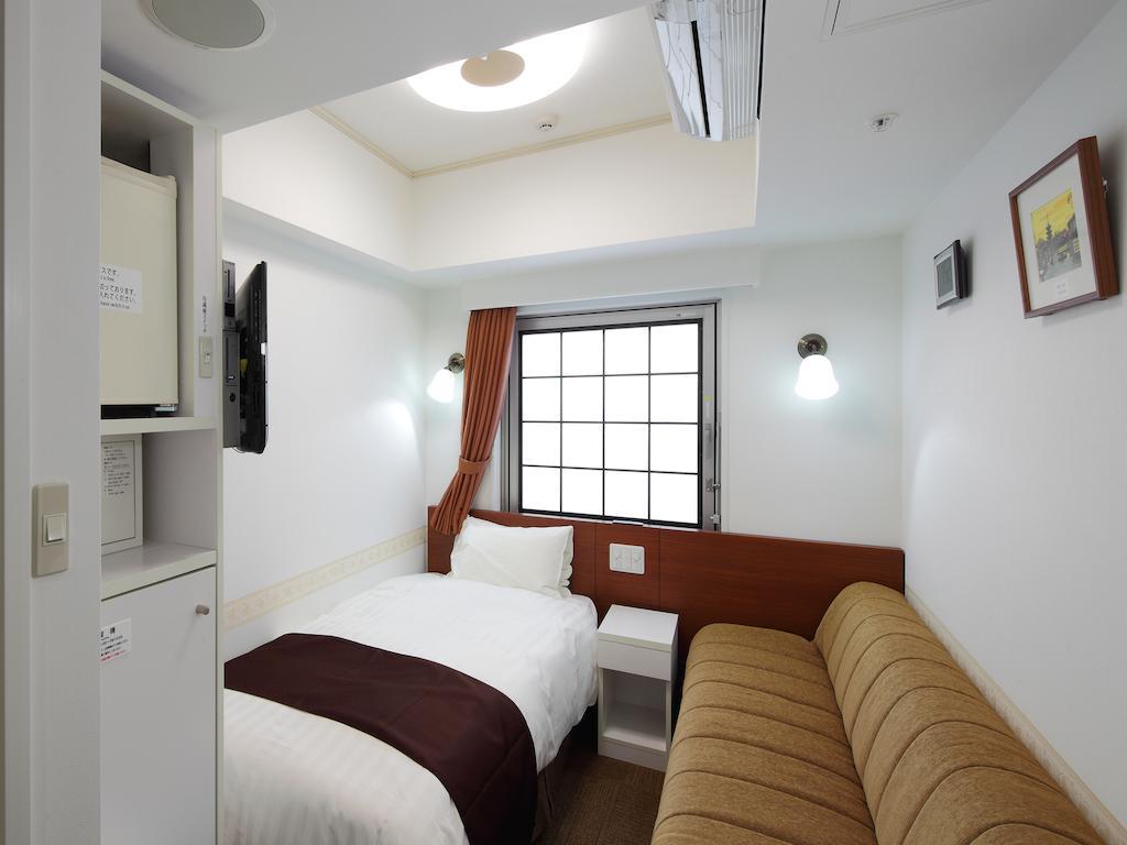 Hotel Check In Shijokarasuma Quioto