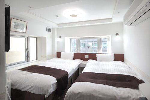 Hotel Check In Shijokarasuma Quioto